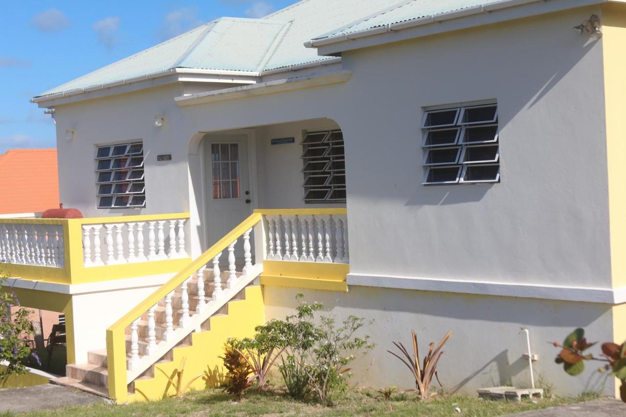 Villa Benito Nevis Bagian luar foto