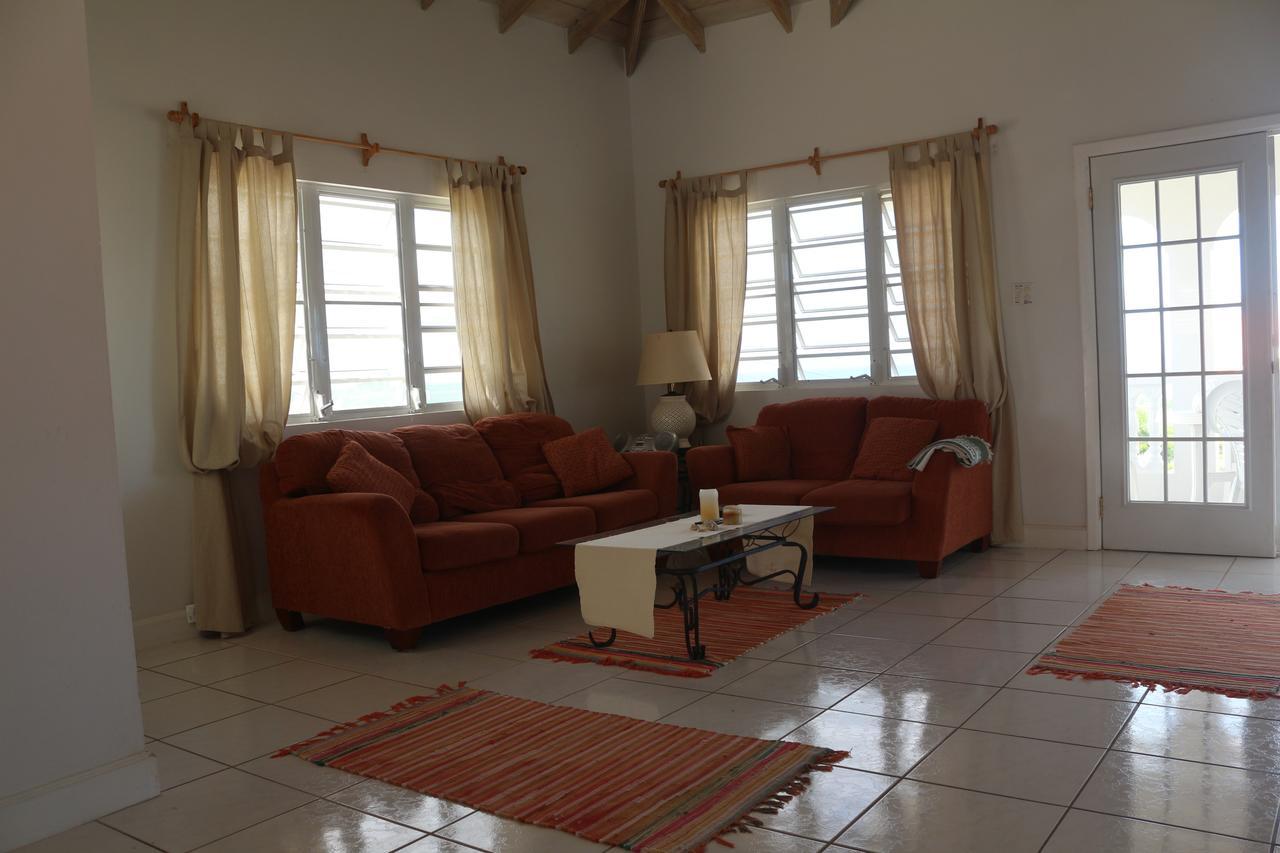 Villa Benito Nevis Bagian luar foto