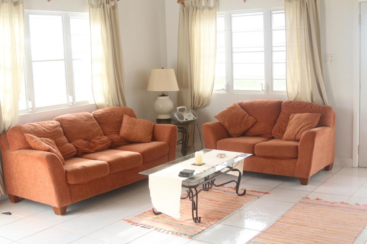 Villa Benito Nevis Bagian luar foto